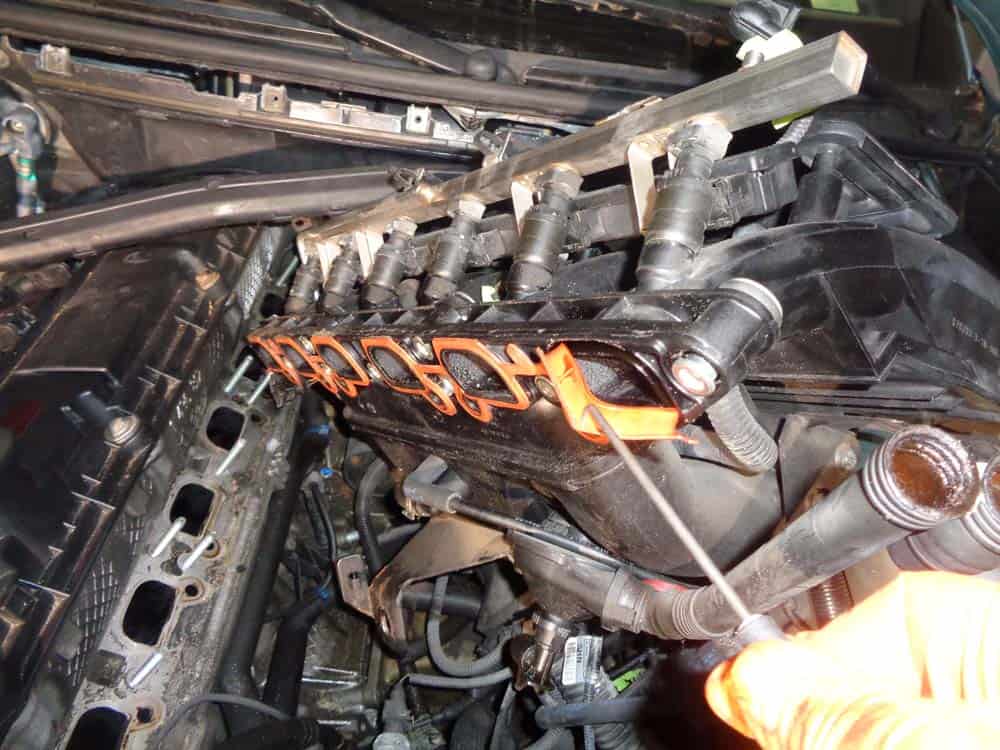 See B3801 in engine